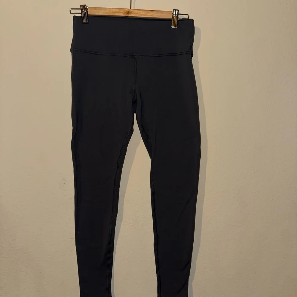 Women’s Alo Large Anthracite Outfit